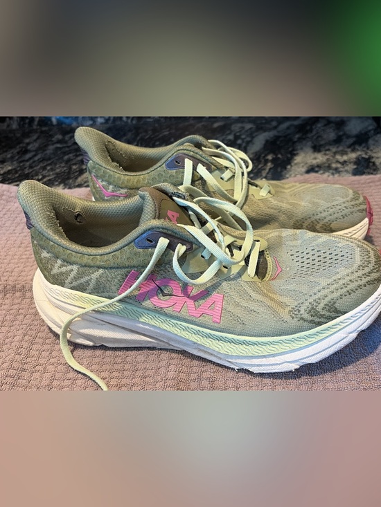 Hoka One One Shoes - Hoka Challenger ATR wide width